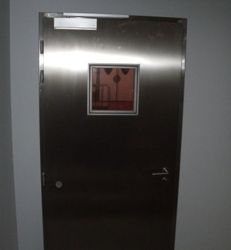 porta tagliafuoco con vetro vitroceramico